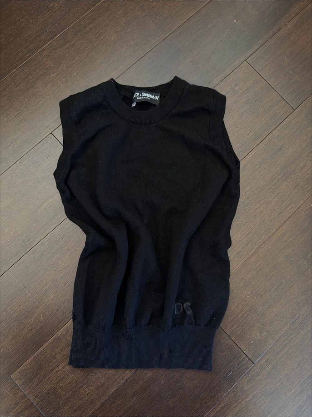 Dolce & Gabbana Black Sleeveless Crewneck Knit Top vest